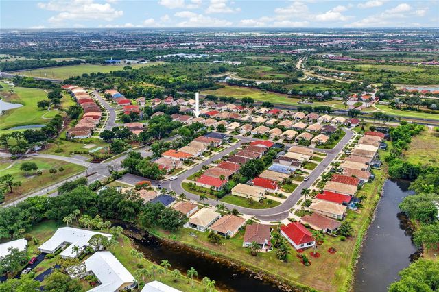 318 LANGHOLM DRIVE, Venice, FL 34293