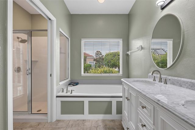 318 LANGHOLM DRIVE, Venice, FL 34293