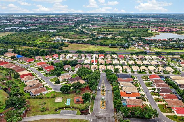 318 LANGHOLM DRIVE, Venice, FL 34293