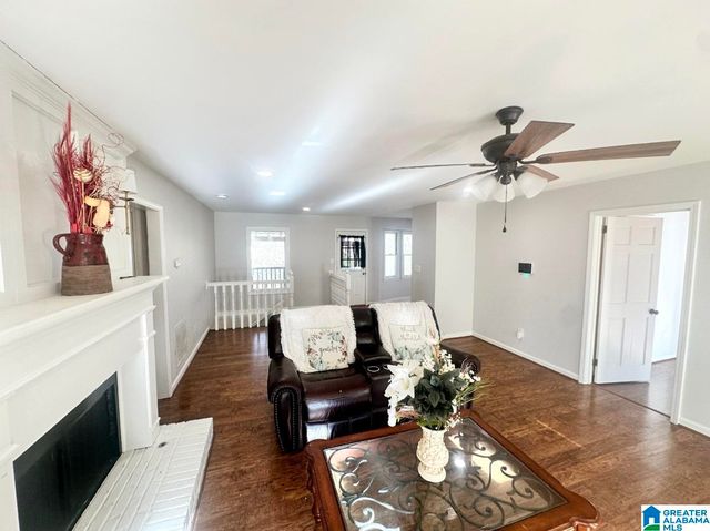 719 13TH AVENUE, Pleasant Grove, AL 35127