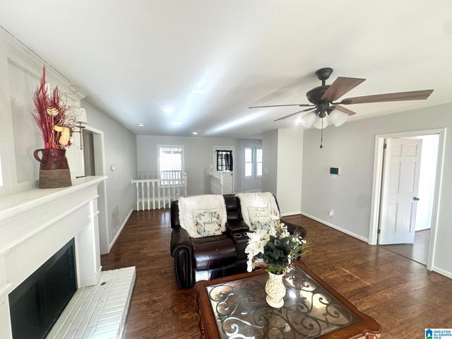 719 13TH AVENUE, Pleasant Grove, AL 35127