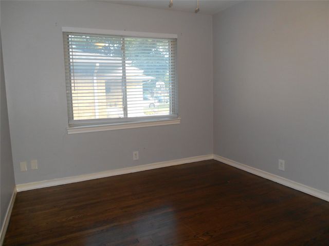 606 Devonshire Drive, Richardson, TX 75080