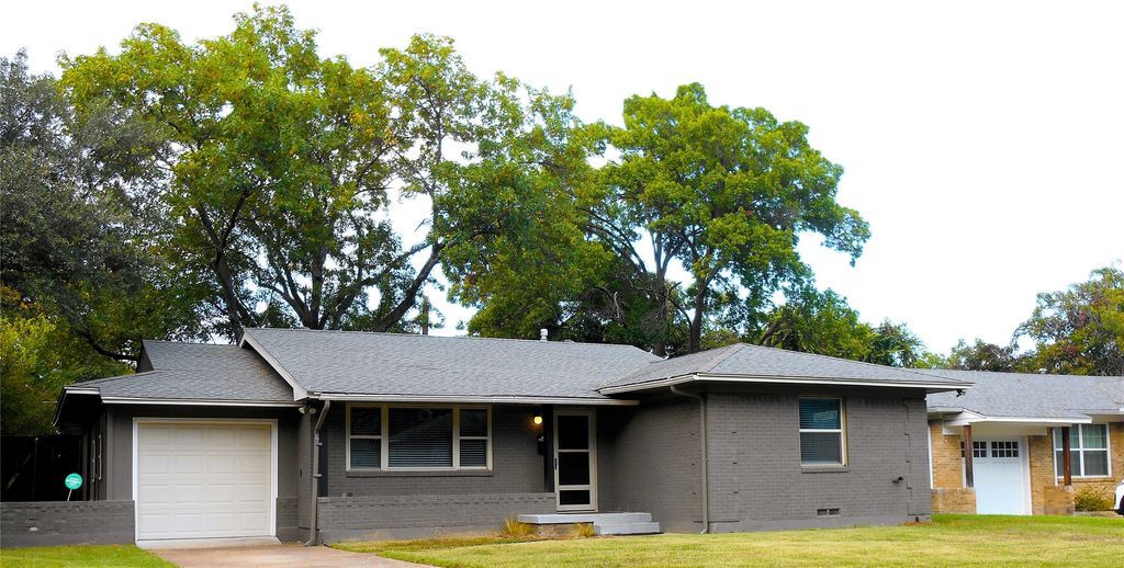 606 Devonshire Drive, Richardson, TX 75080