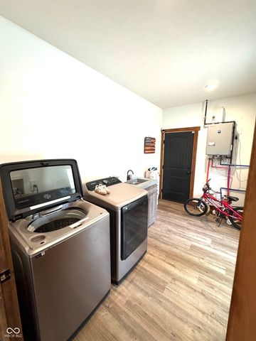 3300 Carmel Ridge Lane, Morgantown, IN 46160