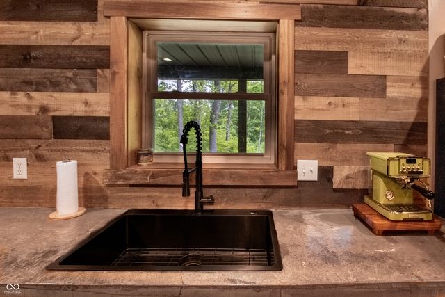3300 Carmel Ridge Lane, Morgantown, IN 46160