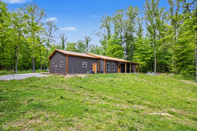 3300 Carmel Ridge Lane, Morgantown, IN 46160