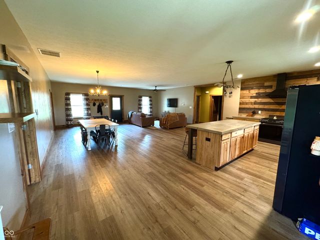 3300 Carmel Ridge Lane, Morgantown, IN 46160