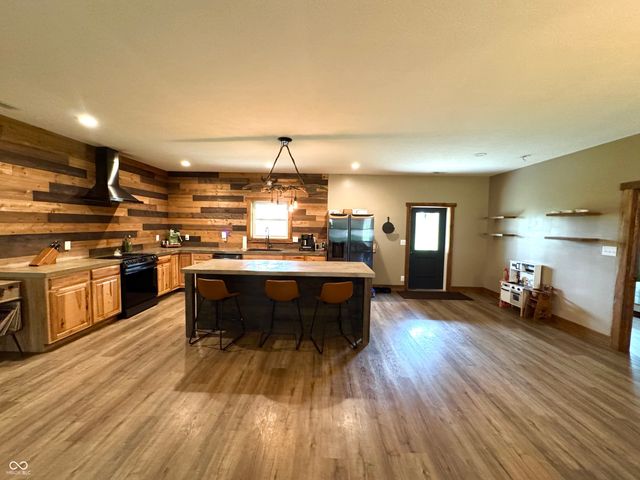 3300 Carmel Ridge Lane, Morgantown, IN 46160