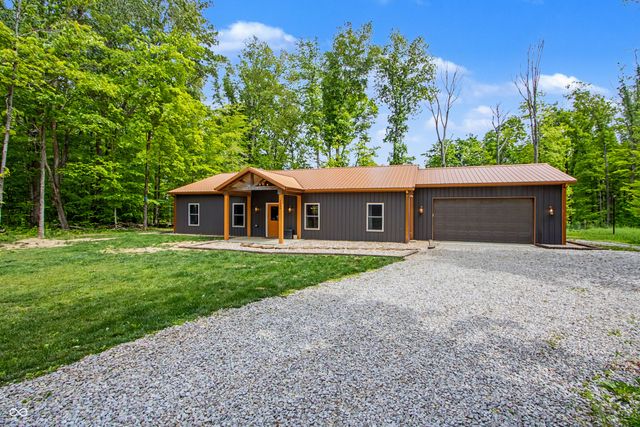 3300 Carmel Ridge Lane, Morgantown, IN 46160