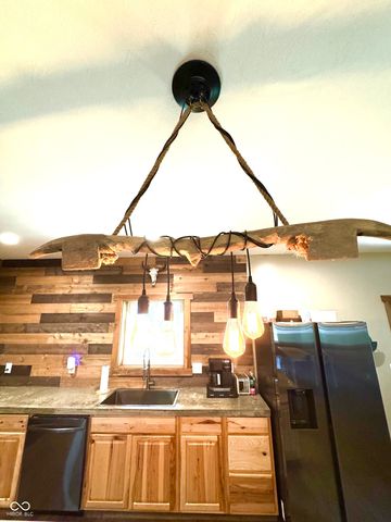 3300 Carmel Ridge Lane, Morgantown, IN 46160
