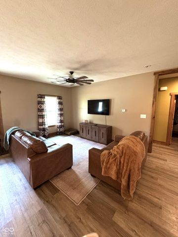 3300 Carmel Ridge Lane, Morgantown, IN 46160