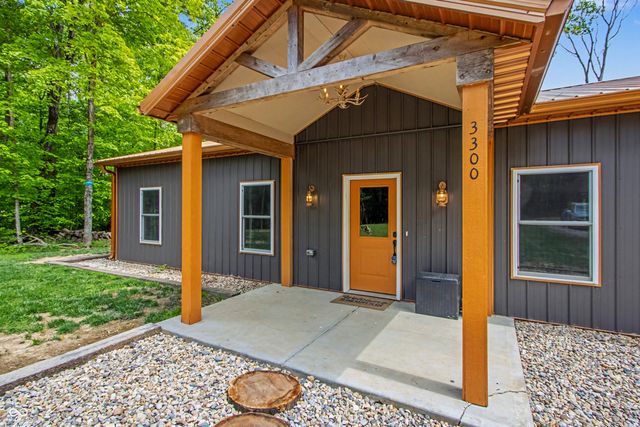3300 Carmel Ridge Lane, Morgantown, IN 46160