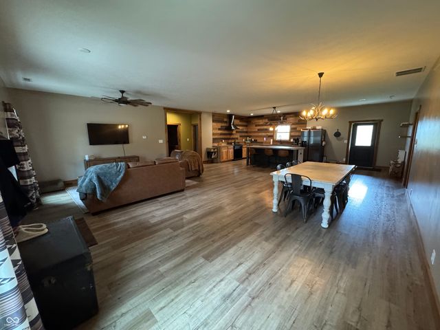 3300 Carmel Ridge Lane, Morgantown, IN 46160