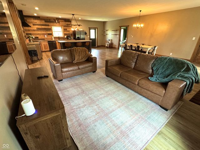 3300 Carmel Ridge Lane, Morgantown, IN 46160