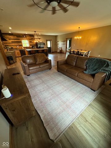 3300 Carmel Ridge Lane, Morgantown, IN 46160