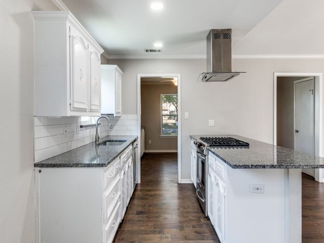 11236 Quail Run Street, Dallas, TX 75238