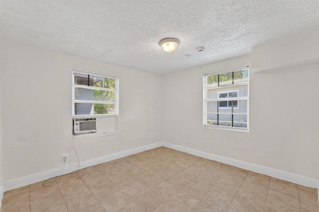 2917 NW 7th Court 2917, Fort Lauderdale, FL 33311