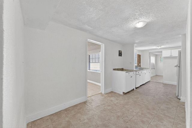 2917 NW 7th Court 2917, Fort Lauderdale, FL 33311