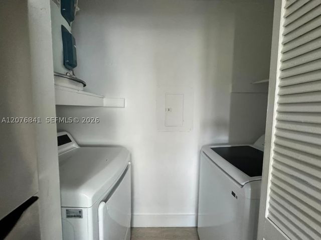 3960 NW 87th Ave 3960, Sunrise, FL 33351