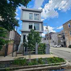 1013 N Honore Street 1, Chicago, IL 60622