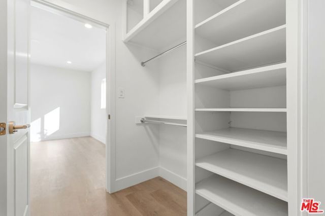 12455 Milbank Street, Studio City (los Angeles), CA 91604