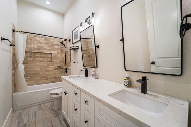 25142 W Tara Plantation Drive, Tomball, TX 77375