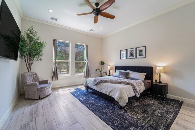 25142 W Tara Plantation Drive, Tomball, TX 77375