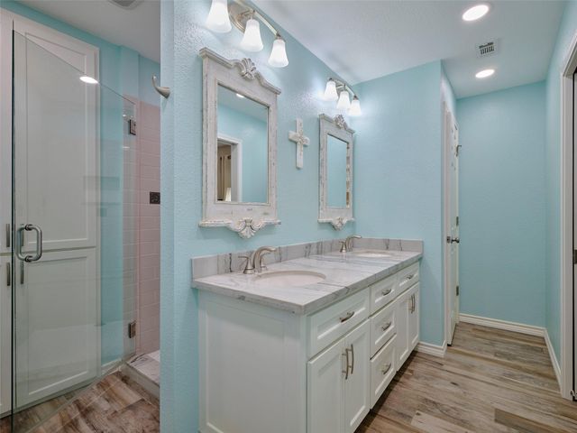 9015 Antonia Street, Needville, TX 77461