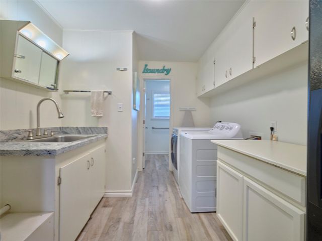 9015 Antonia Street, Needville, TX 77461