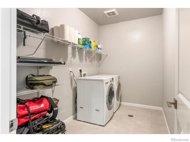 2904 Buffalo Fork Lane, Longmont, CO 80503