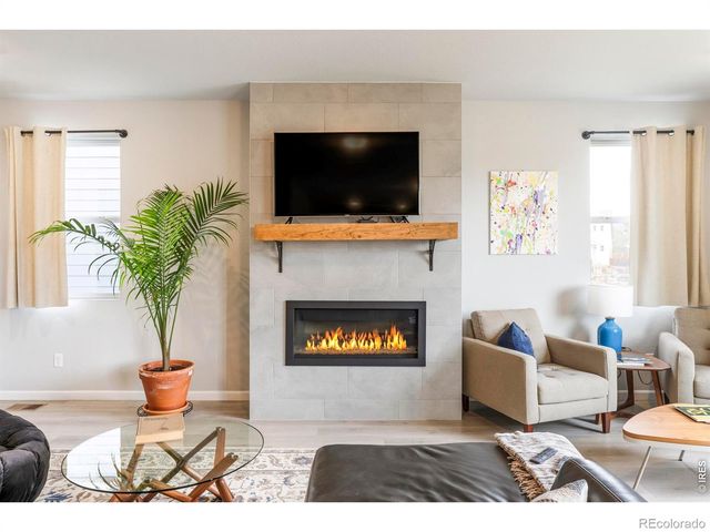 2904 Buffalo Fork Lane, Longmont, CO 80503