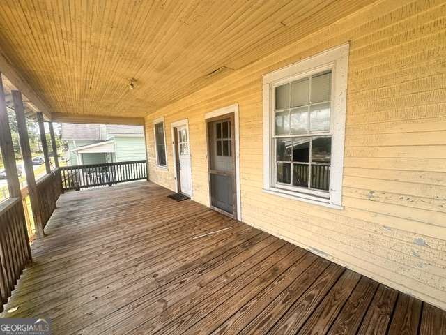 8 Poplar Street, Covington, GA 30014