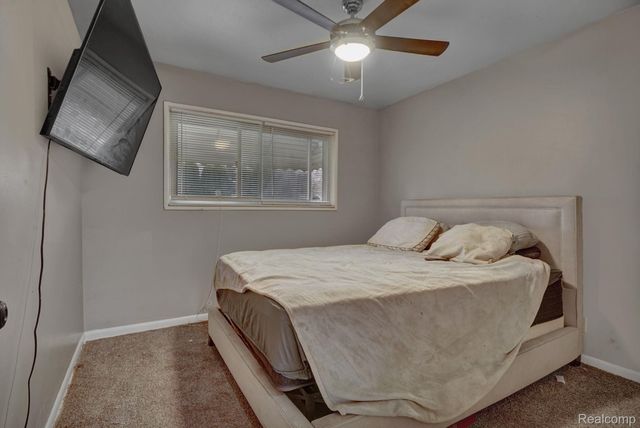 5616 Griggs Drive, Flint, MI 48504