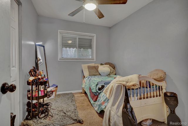 5616 Griggs Drive, Flint, MI 48504