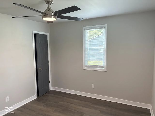 320 N 7th Avenue, Beech Grove, IN 46107