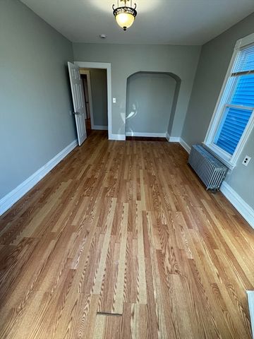 155 Summer St. 155, Lowell, MA 01852