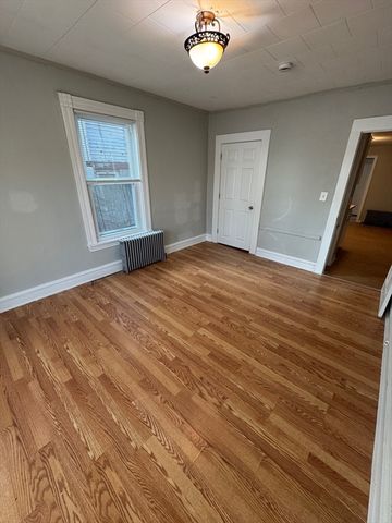 155 Summer St. 155, Lowell, MA 01852