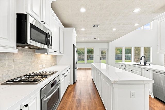 5827 Amherst Farms Lane, Fulshear, TX 77441