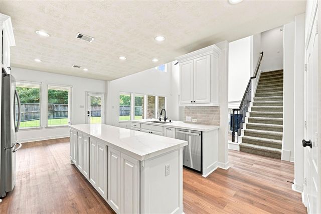 5827 Amherst Farms Lane, Fulshear, TX 77441