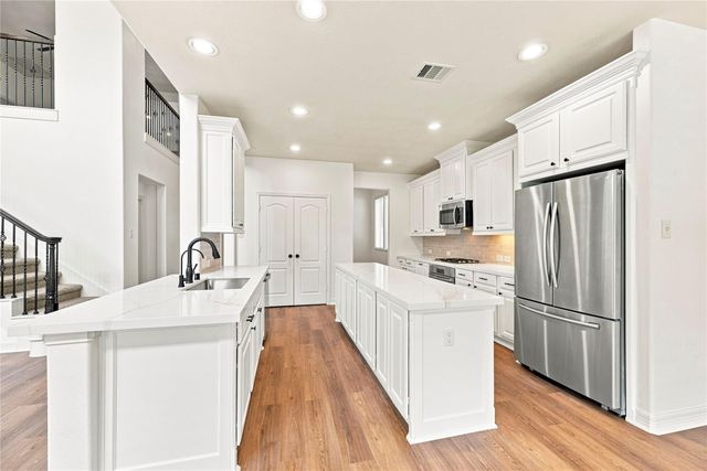 5827 Amherst Farms Lane, Fulshear, TX 77441