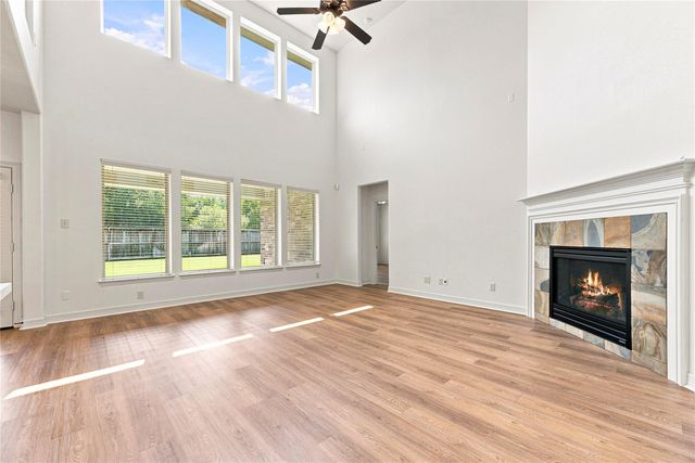 5827 Amherst Farms Lane, Fulshear, TX 77441