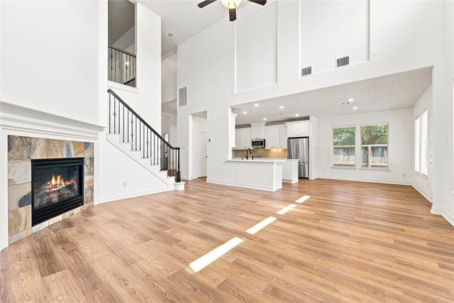 5827 Amherst Farms Lane, Fulshear, TX 77441