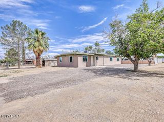 10385 Potencia Drive, Socorro, TX 79927
