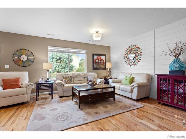 1147 Trout Creek Circle, Longmont, CO 80504