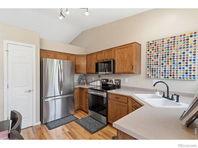 1147 Trout Creek Circle, Longmont, CO 80504