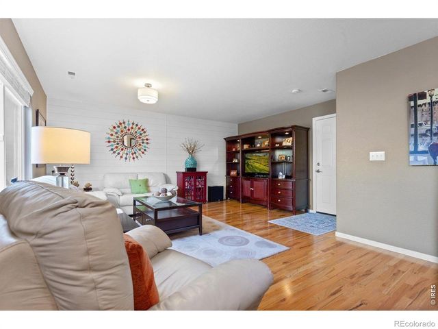 1147 Trout Creek Circle, Longmont, CO 80504