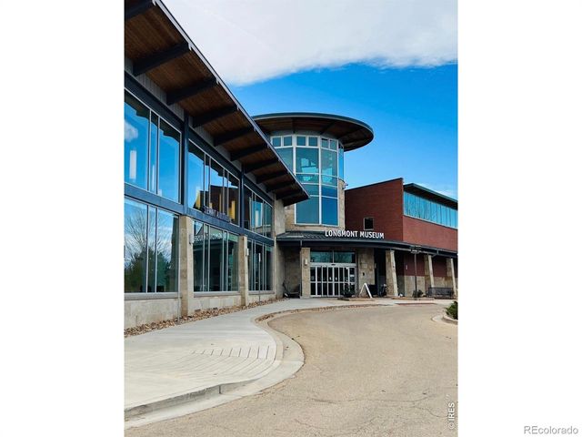 1147 Trout Creek Circle, Longmont, CO 80504