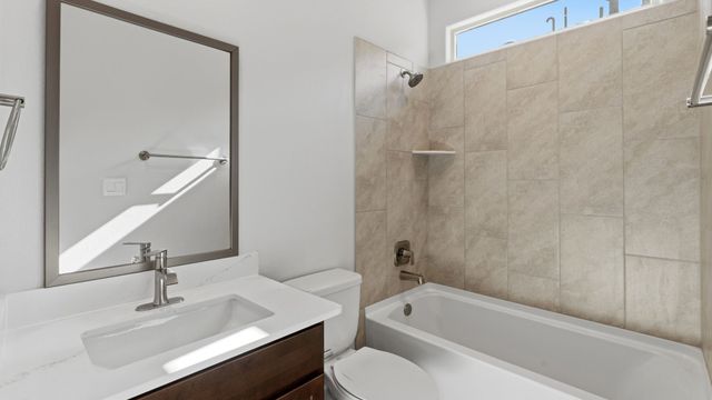 4065 Estrella Noche, Santa Fe, NM 87507
