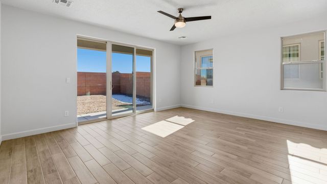 4065 Estrella Noche, Santa Fe, NM 87507