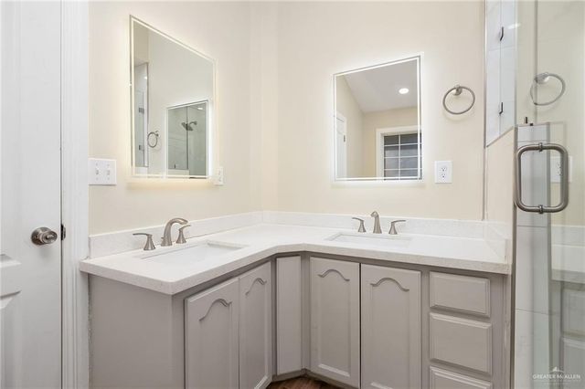 1520 N Popotillo Avenue, Edinburg, TX 78541